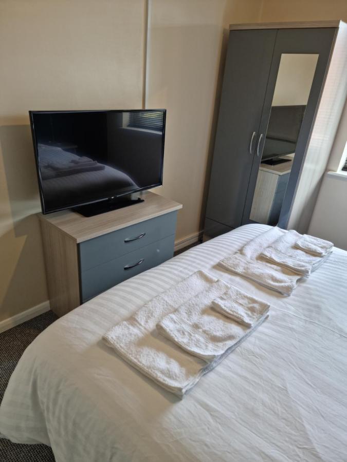 Lovely 2 Bedroom Serviced Apartment With Parking Μάνσφιλντ Εξωτερικό φωτογραφία